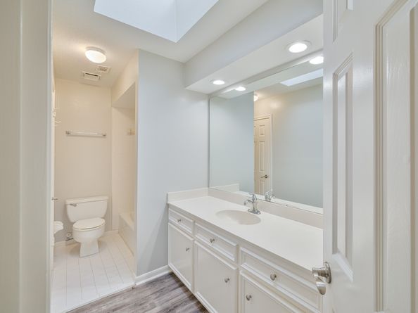 12929 Kingsbridge Lane, Houston TX 77077