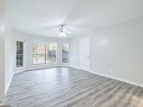 12929 Kingsbridge Lane, Houston TX 77077