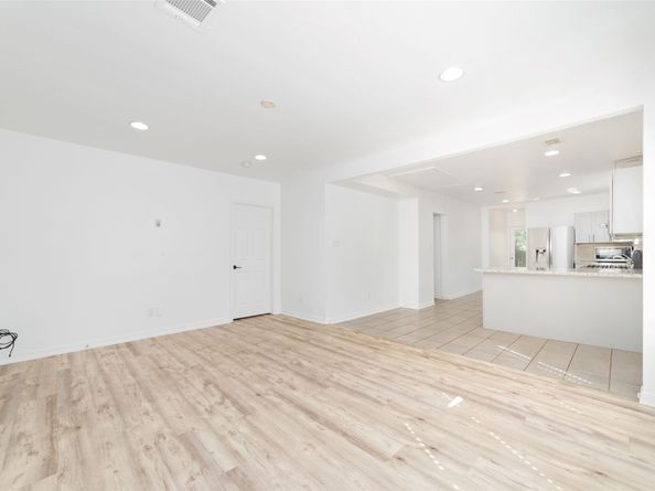 433 Calloway Street, Houston TX 77029