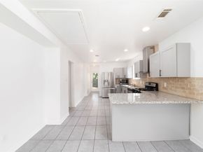 433 Calloway Street, Houston TX 77029