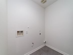 433 Calloway Street, Houston TX 77029