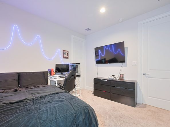 5308 S Capitol Street, Houston TX 77023