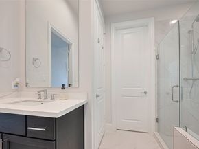 5308 S Capitol Street, Houston TX 77023