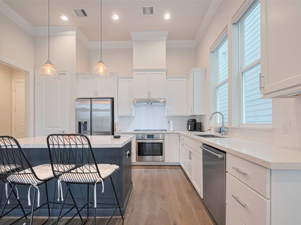 5308 S Capitol Street, Houston TX 77023