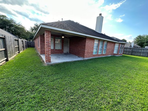 14406 E Morning Lodge Lane, Houston TX 77044