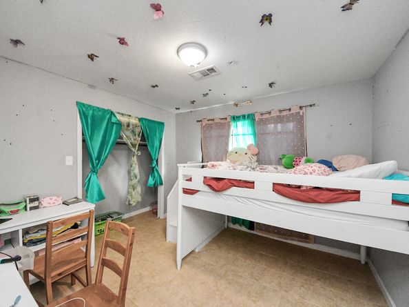 6242 Oakham Street, Houston TX 77085
