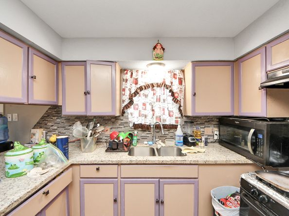 6242 Oakham Street, Houston TX 77085