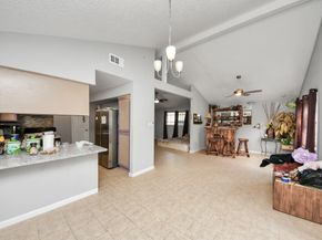 6242 Oakham Street, Houston TX 77085