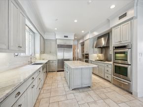 3652 Overbrook Lane, Houston TX 77027