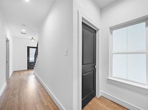 1011 E 28th Street, Houston TX 77009