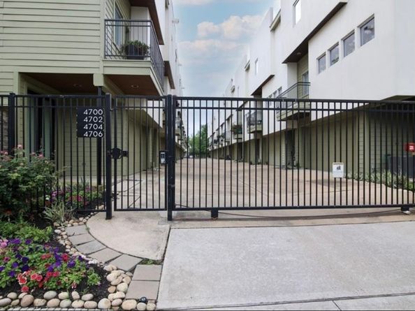 4702 Austin Street, Houston TX 77004