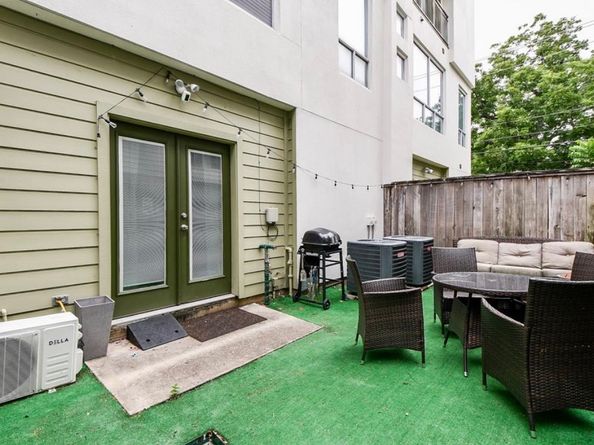 4702 Austin Street, Houston TX 77004