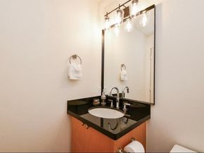 4702 Austin Street, Houston TX 77004