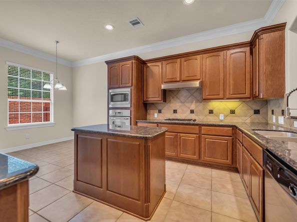 13322 Olive Trail, Houston TX 77077