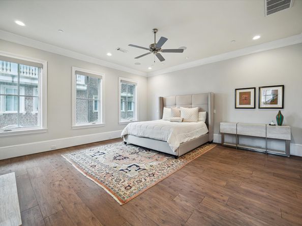 2336 Welch Street, Houston TX 77019
