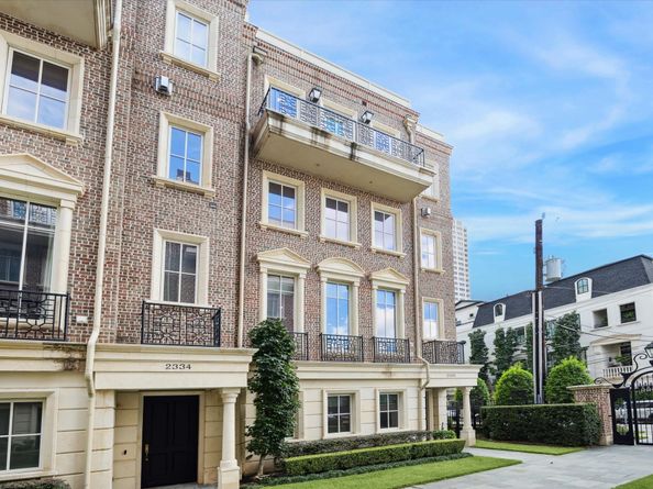 2336 Welch Street, Houston TX 77019