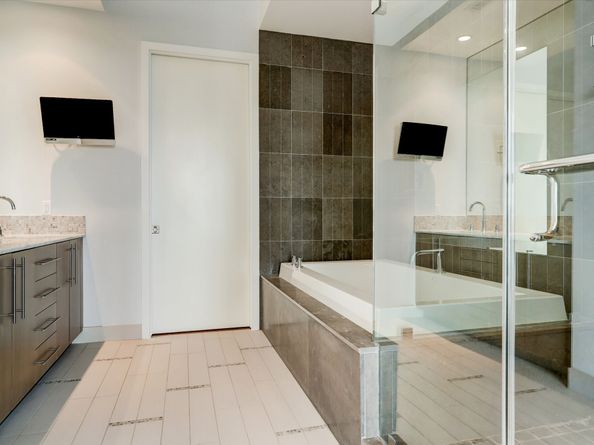 1600 Post Oak Boulevard 1107, Houston TX 77056