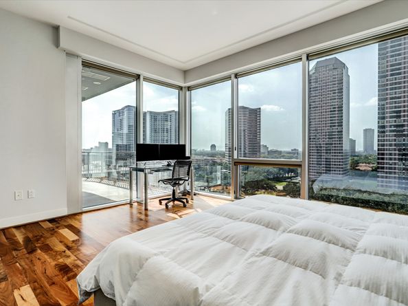 1600 Post Oak Boulevard 1107, Houston TX 77056