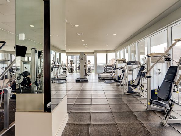 1600 Post Oak Boulevard 1107, Houston TX 77056