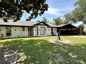 9515 Winsome Lane, Houston TX 77063