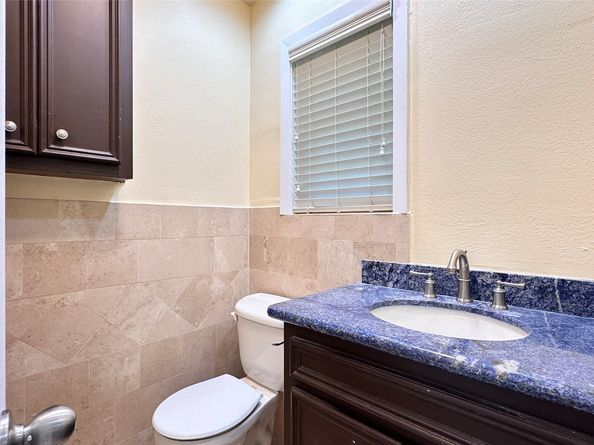 9515 Winsome Lane, Houston TX 77063