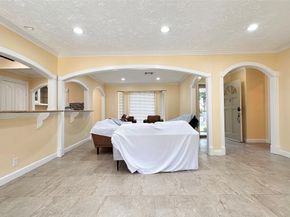 9515 Winsome Lane, Houston TX 77063