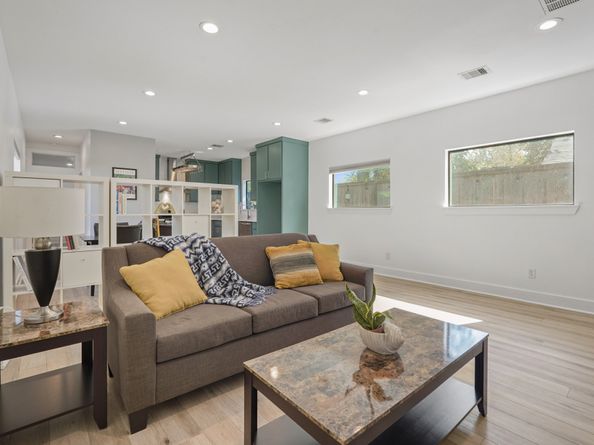 7409 Avenue K, Houston TX 77011
