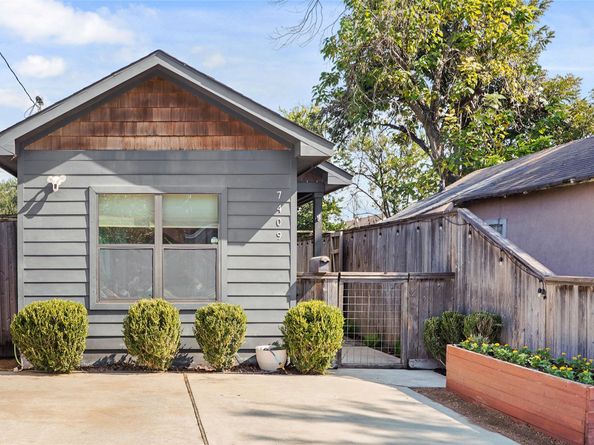 7409 Avenue K, Houston TX 77011