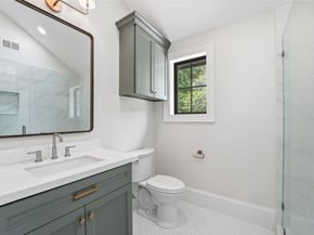4907 Pine Garden Drive E, Kingwood TX 77345