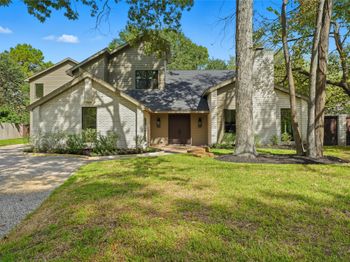 4907 Pine Garden Drive E