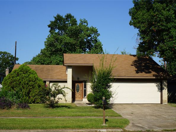 15907 Timber Valley Drive, Houston TX 77070