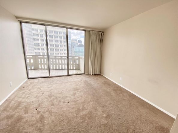 2016 Main Street 1403, Houston TX 77002