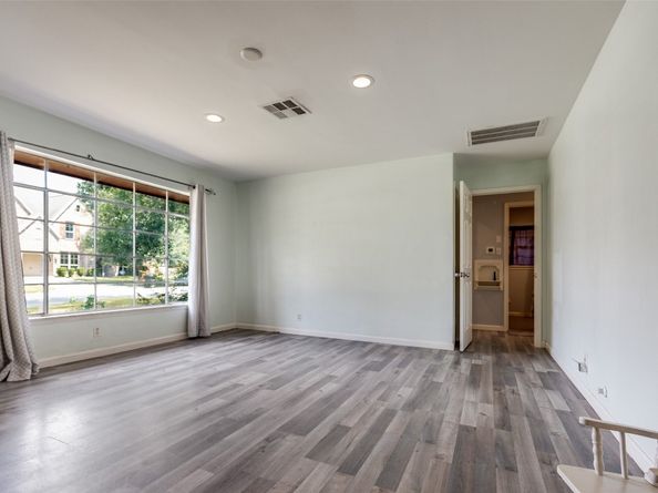 2007 Hewitt Drive, Houston TX 77018