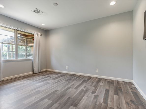 2007 Hewitt Drive, Houston TX 77018