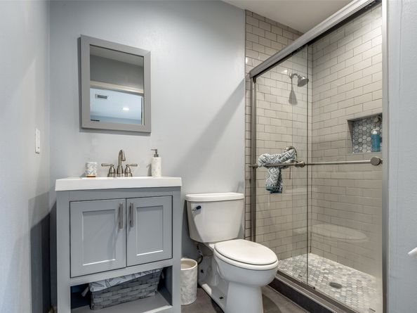 2007 Hewitt Drive, Houston TX 77018