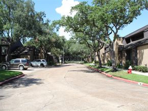 16508 Space Center Boulevard, Houston TX 77058