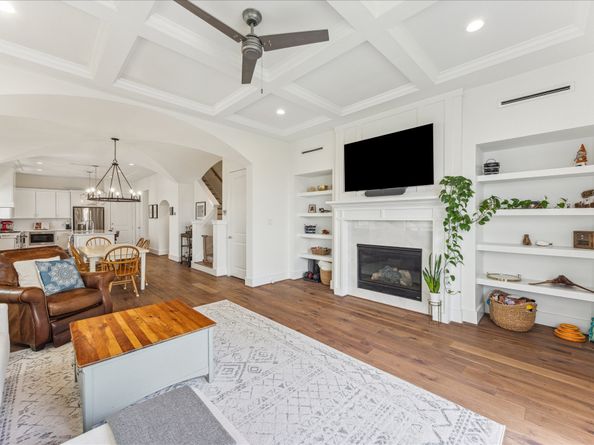 852 Fisher Street A, Houston TX 77018