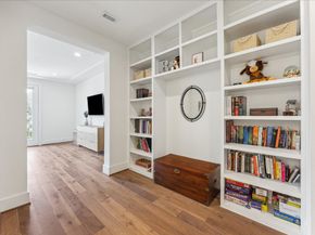 852 Fisher Street A, Houston TX 77018