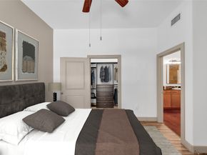 1901 Post Oak Boulevard 1606, Houston TX 77056