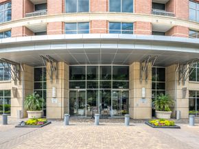 1901 Post Oak Boulevard 1606, Houston TX 77056