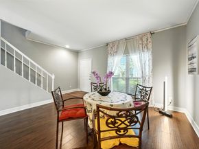 14711 Barryknoll Lane 35, Houston TX 77079