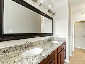 18809 Egret Bay Boulevard 214, Webster TX 77058