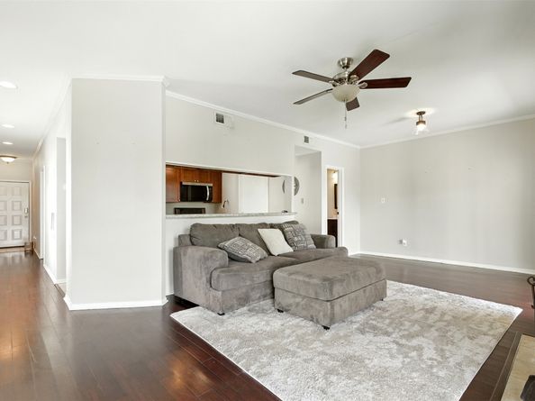 18809 Egret Bay Boulevard 214, Webster TX 77058