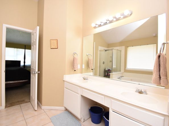 14915 Willow Hearth Drive, Houston TX 77084