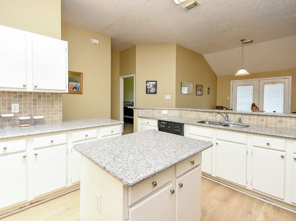 14915 Willow Hearth Drive, Houston TX 77084