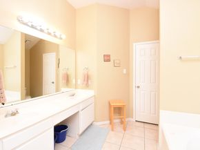 14915 Willow Hearth Drive, Houston TX 77084