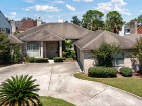 8022 Duffield Lane, Houston TX 77071