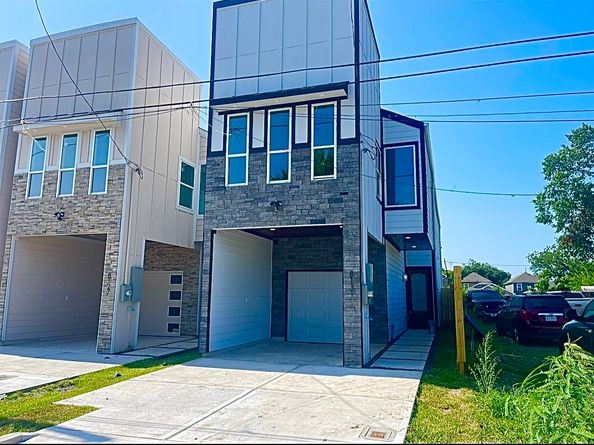 8131 Saint Louis Street, Houston TX 77028
