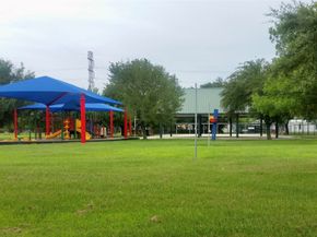 4818 Knickerbocker Street, Houston TX 77035