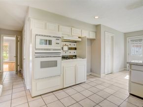 4818 Knickerbocker Street, Houston TX 77035